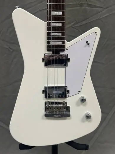 Sterling Mariposa | Imperial White 2